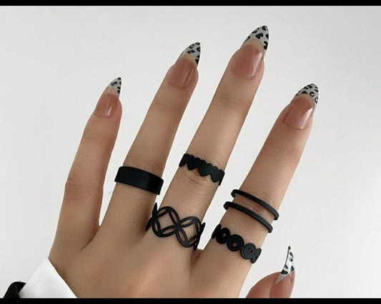 Set of 5 Aesthetic rings